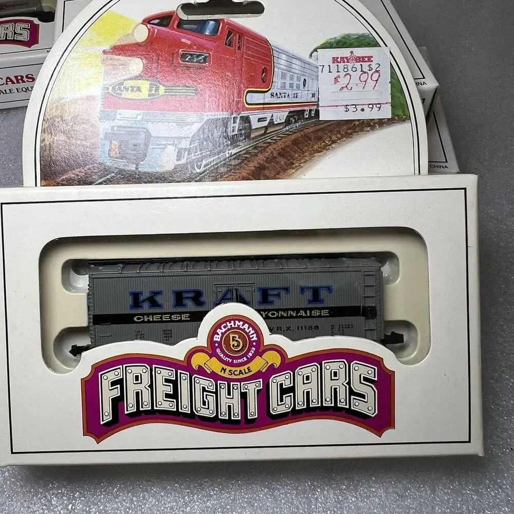 4 Bachmann N Scale Freight Cars 41' Old Time Wood Reefer Box Car Tank Car New